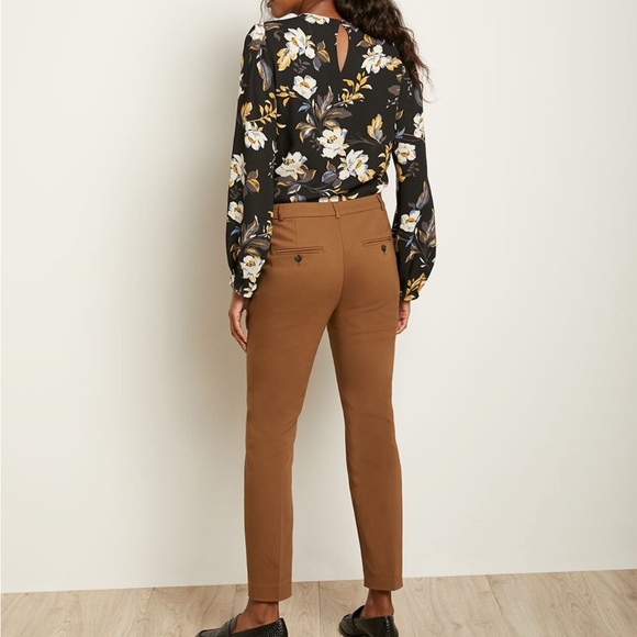 Lot 3 brand new dress pants - bulk clothing for keeping or reselling - Picture 6 of 11